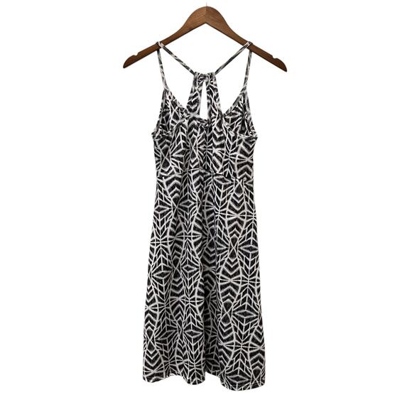 Balance Collection A-Line Activewear Dress Size Medium Black White - Picture 4 of 7